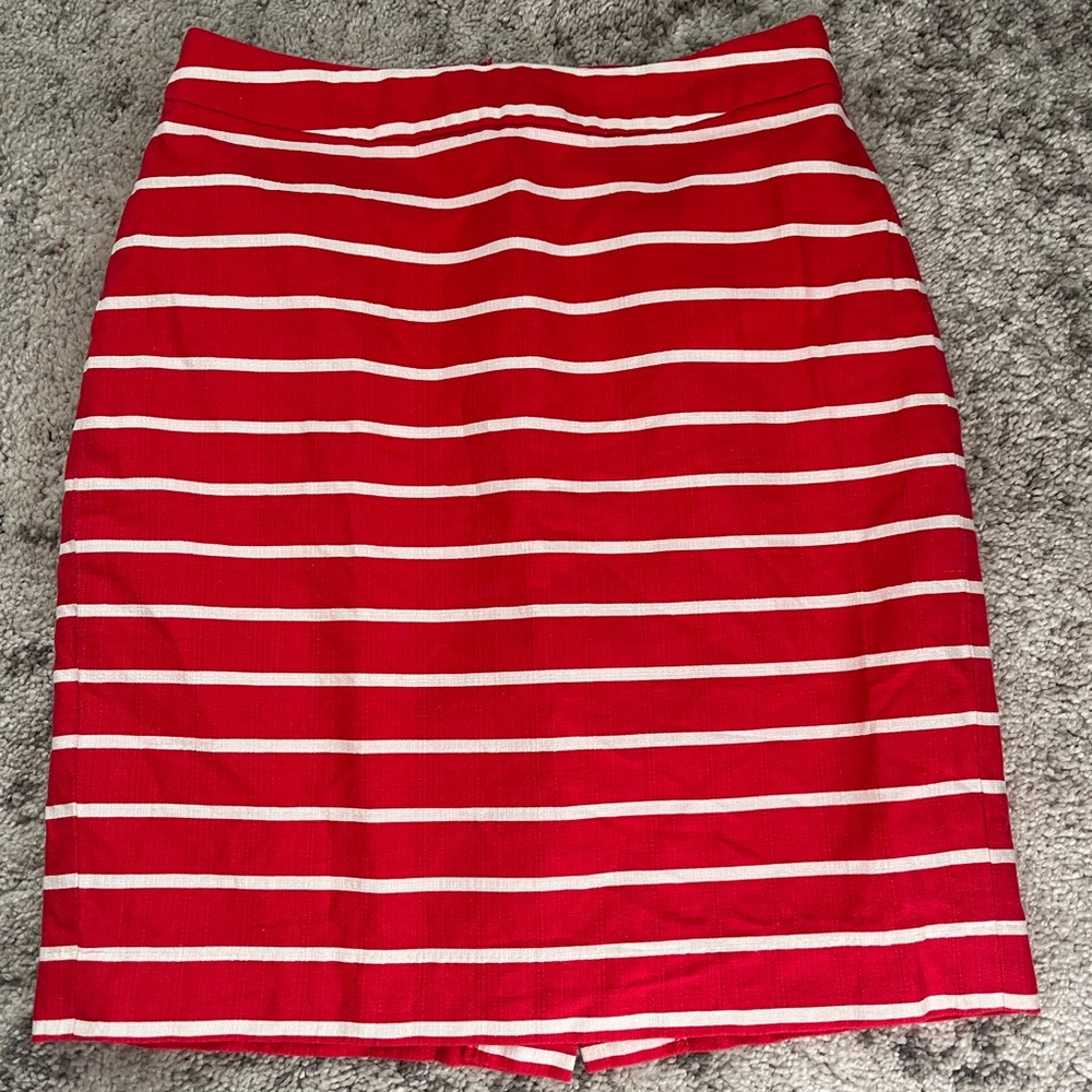 Banana Republic Red and White Pencil Skirt Knee-Length Casual